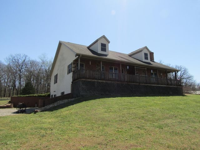 988 County Road 6160, Dora, MO 65637
