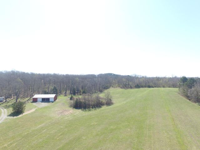 988 County Road 6160, Dora, MO 65637