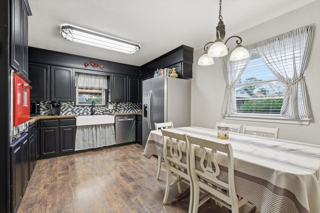 1209 Tanager Lane, Garland, TX 75042