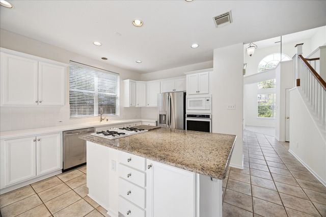 15 Redland Place, Spring, TX 77382
