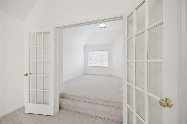 15 Redland Place, Spring, TX 77382