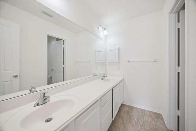15 Redland Place, Spring, TX 77382