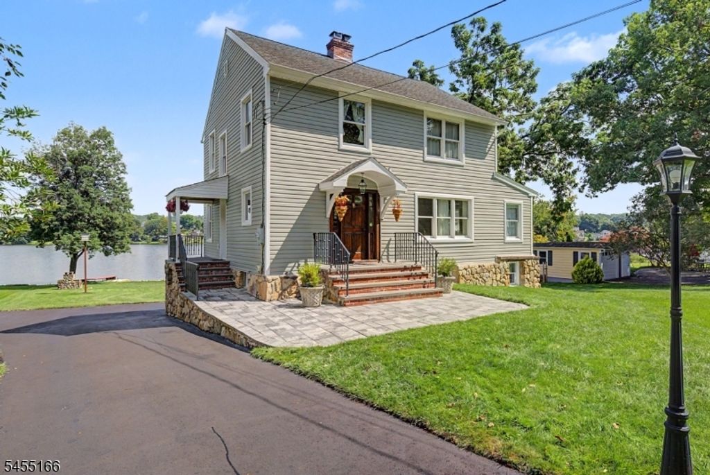 21 Musconetcong Ave, Stanhope Boro, NJ 07874 — exterior
