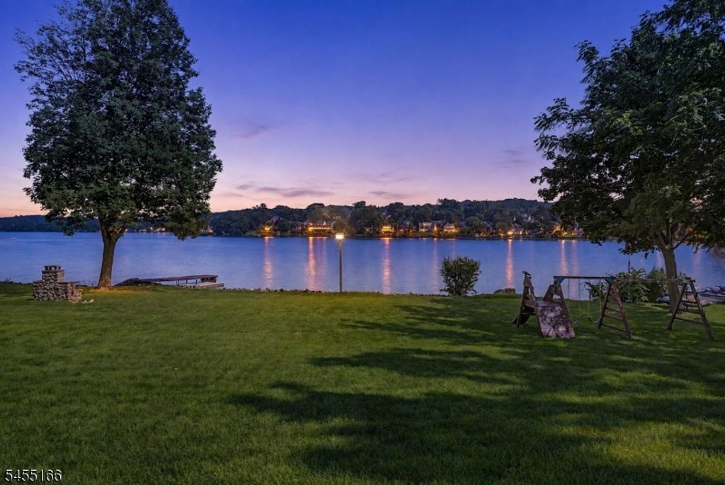 21 Musconetcong Ave, Stanhope Boro, NJ 07874 — photo 2