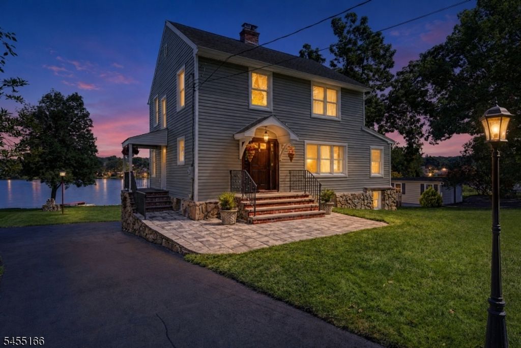 21 Musconetcong Ave, Stanhope Boro, NJ 07874 — photo 3