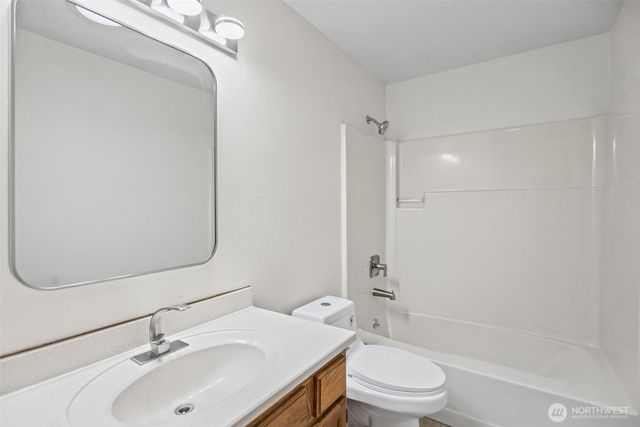 28001 121st Avenue SE, Kent, WA 98030