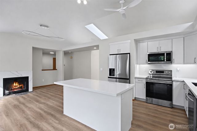 28001 121st Avenue SE, Kent, WA 98030