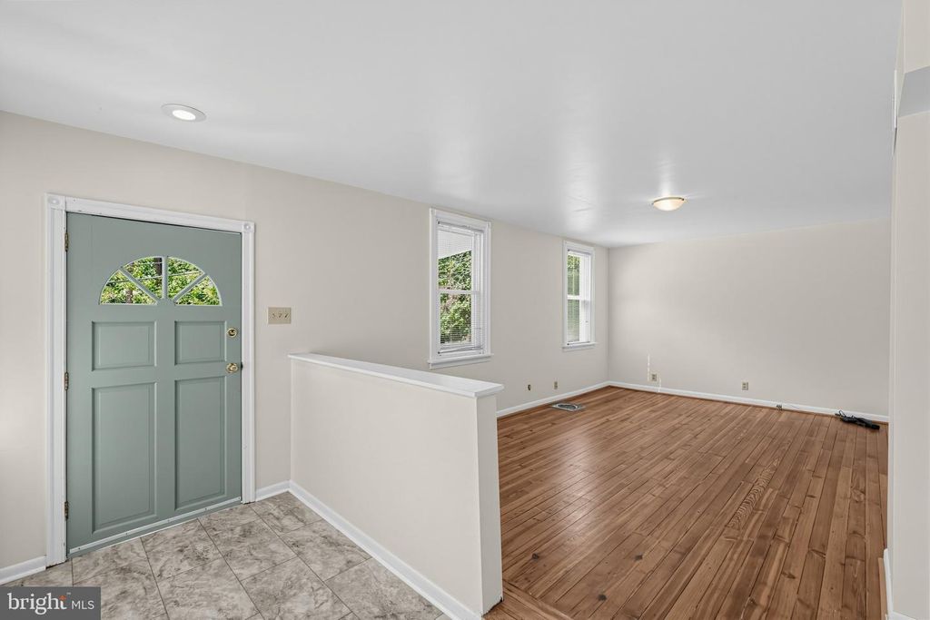 881 ROCK LN, ELKINS PARK, PA 19027 — photo 3