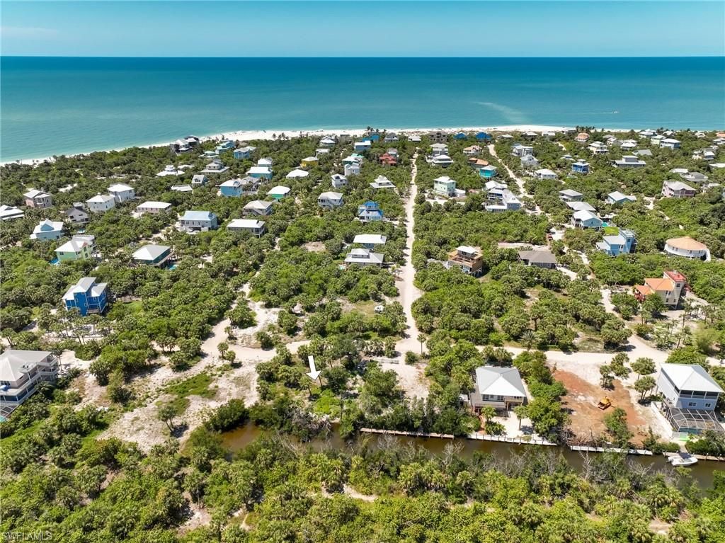 671 Rum RD, Upper Captiva, FL 33924 — photo 2