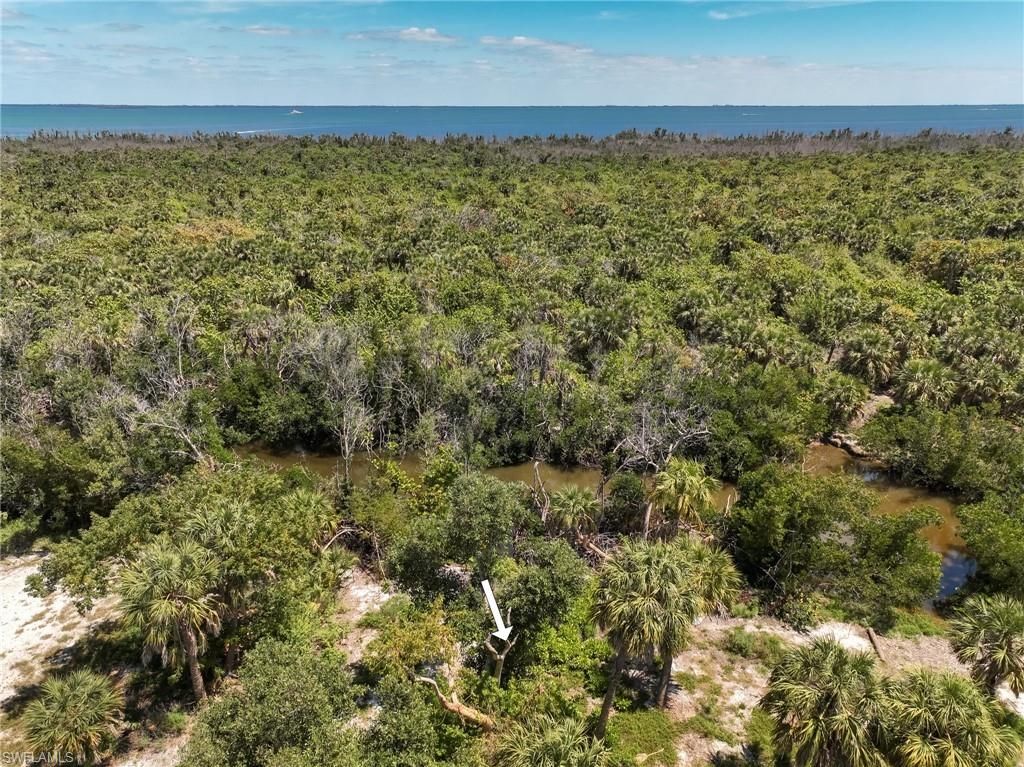 671 Rum RD, Upper Captiva, FL 33924 — photo 3