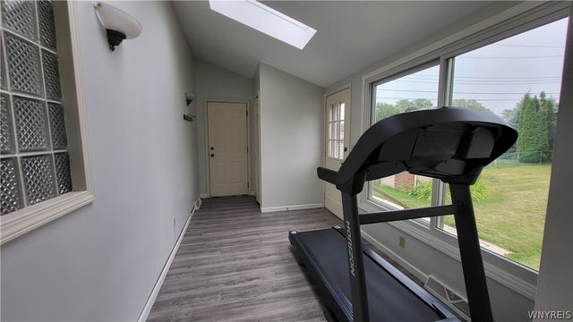 1057 Mineral Springs Road, West Seneca, NY 14224
