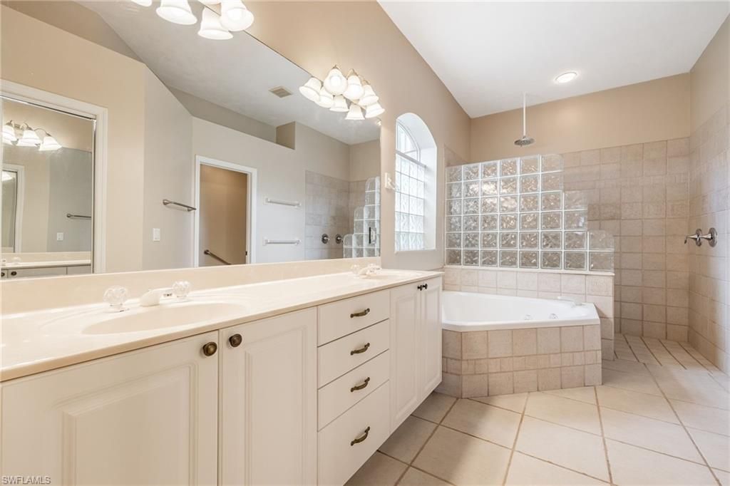 Image 27 of property listing at 3437 NW 18th TER, Cape Coral, FL 33993