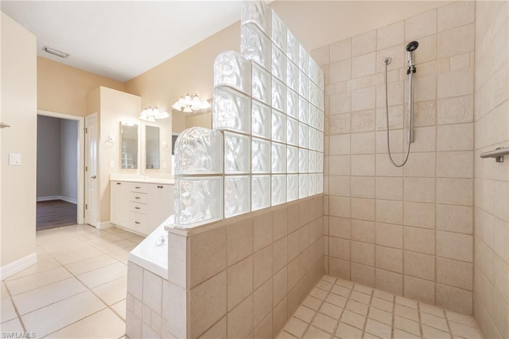 Image 29 of property listing at 3437 NW 18th TER, Cape Coral, FL 33993