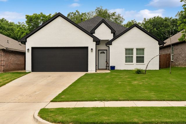 1236 E Fogg Street, Fort Worth, TX 76115