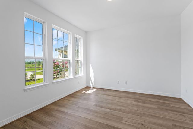 14826 Mission Avenue, Mont Belvieu, TX 77523