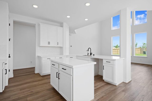 14826 Mission Avenue, Mont Belvieu, TX 77523