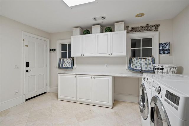 4338 Harris NW Trail, Atlanta, GA 30327