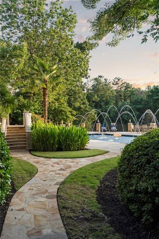 4338 Harris NW Trail, Atlanta, GA 30327