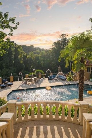 4338 Harris NW Trail, Atlanta, GA 30327