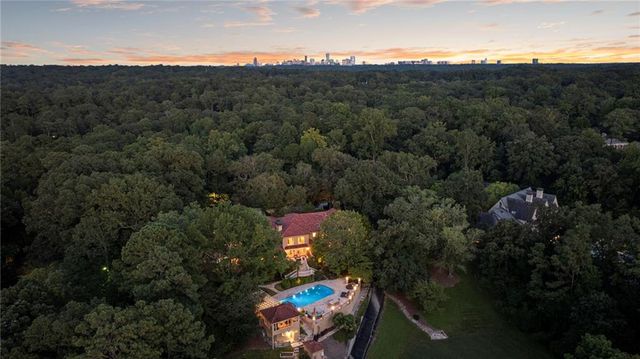 4338 Harris Trail, Atlanta, GA 30327