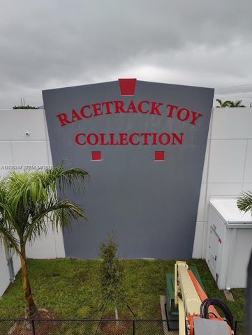 1750 SE 38 AVE Bay 12, Homestead, FL 33033