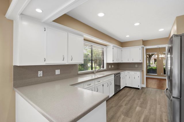 2803 Edgewood Drive, Sugar Land, TX 77479