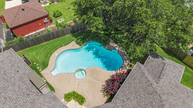 2803 Edgewood Drive, Sugar Land, TX 77479