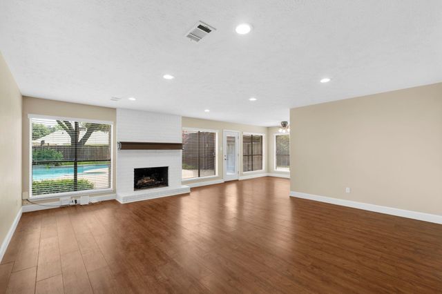 2803 Edgewood Drive, Sugar Land, TX 77479
