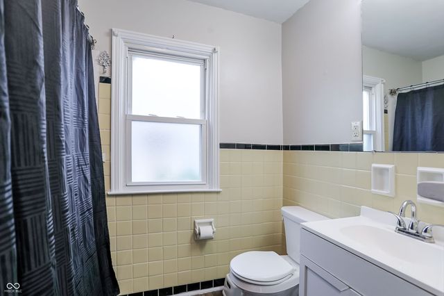 3510 N Gladstone Avenue, Indianapolis, IN 46218