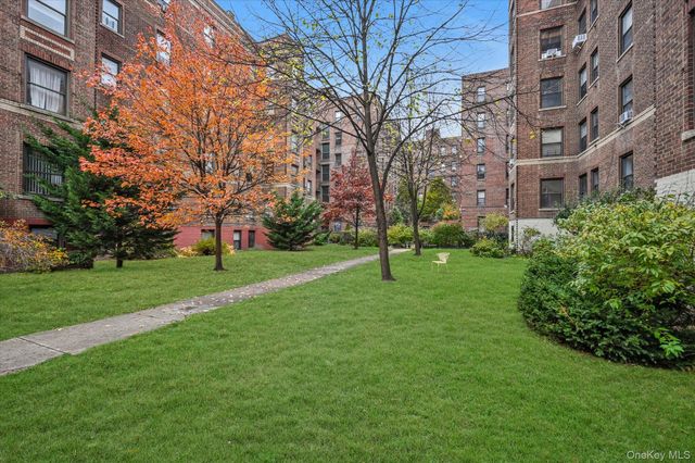 37-16 80th Street 2, Jackson Heights, NY 11372