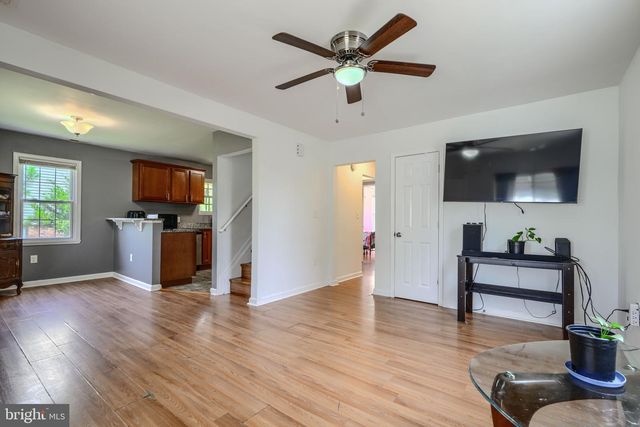 3 N MARLYN AVE, Essex, MD 21221