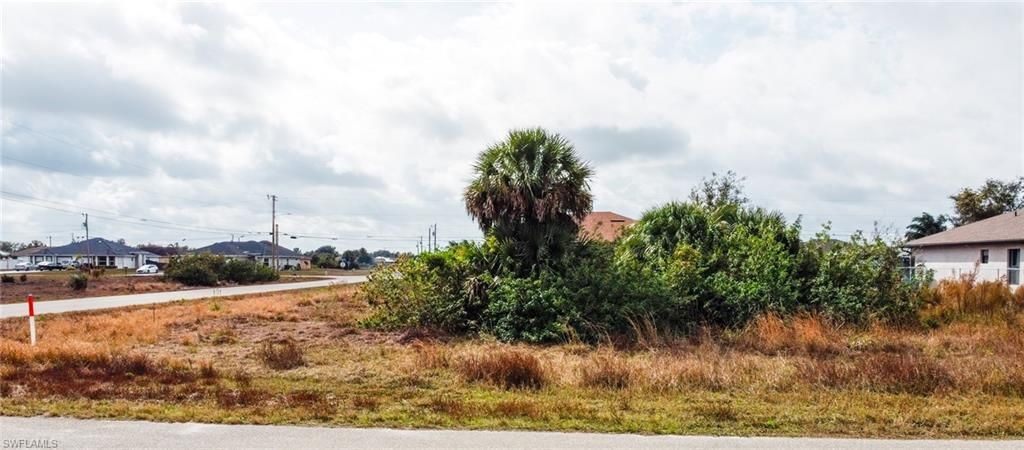 364 Poplar ST, LEHIGH ACRES, FL 33974 — photo 5