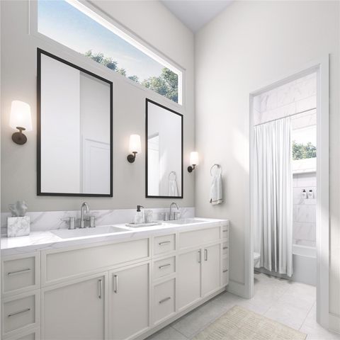 1002 E 25th Street, Houston, TX 77009