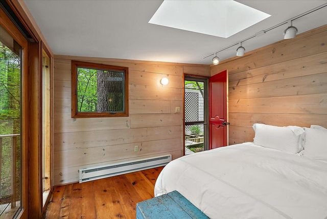 8635 Poplar Lane, Lake Charter Twp, MI 49106