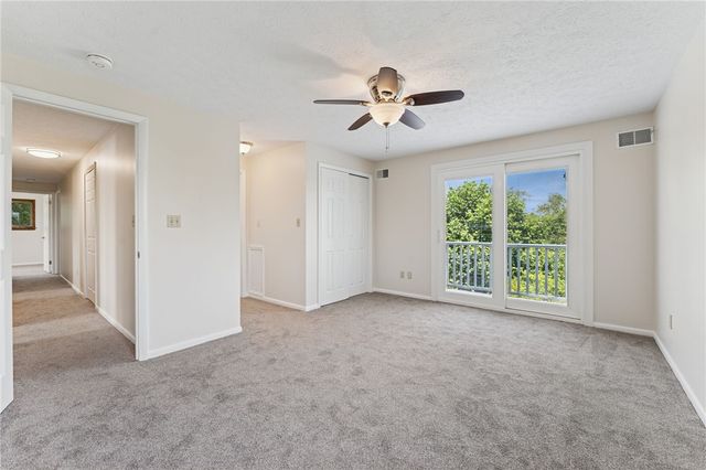 1085 Mcallister Dr, Plum Boro, PA 15068