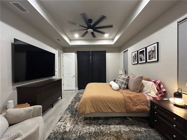 4302 NE 20th PL, Cape Coral, FL 33909