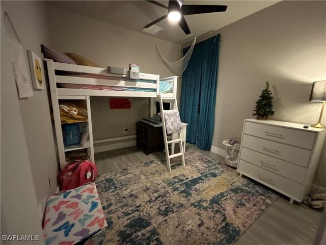 4302 NE 20th PL, Cape Coral, FL 33909