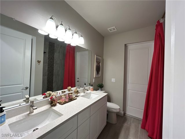 4302 NE 20th PL, Cape Coral, FL 33909