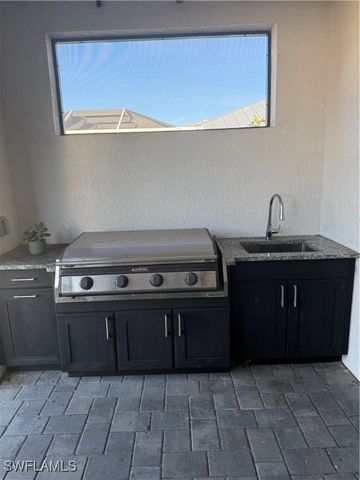 4302 NE 20th PL, Cape Coral, FL 33909