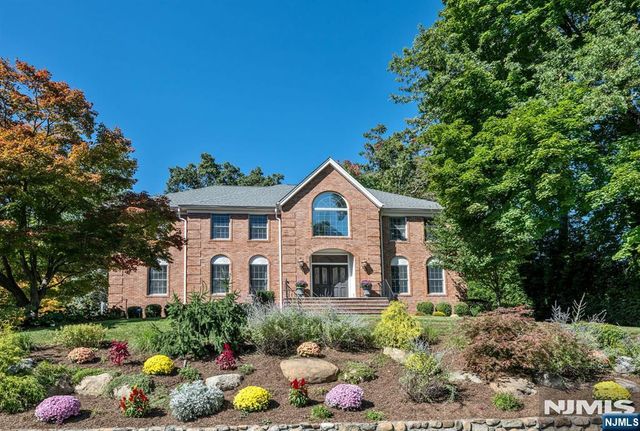 402 Highland Avenue, Ridgewood, NJ 07450