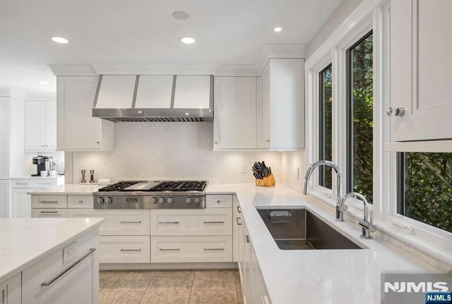 402 Highland Avenue, Ridgewood, NJ 07450