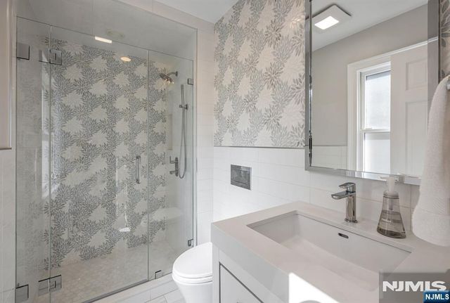 402 Highland Avenue, Ridgewood, NJ 07450