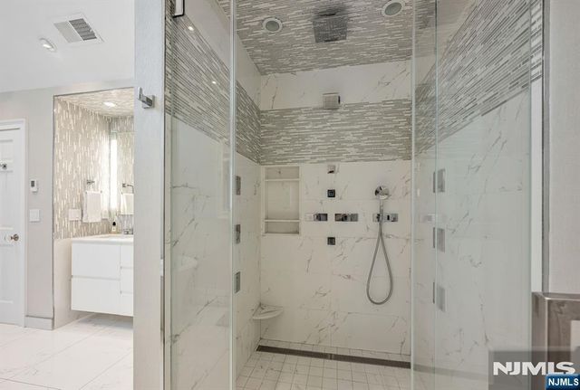 402 Highland Avenue, Ridgewood, NJ 07450
