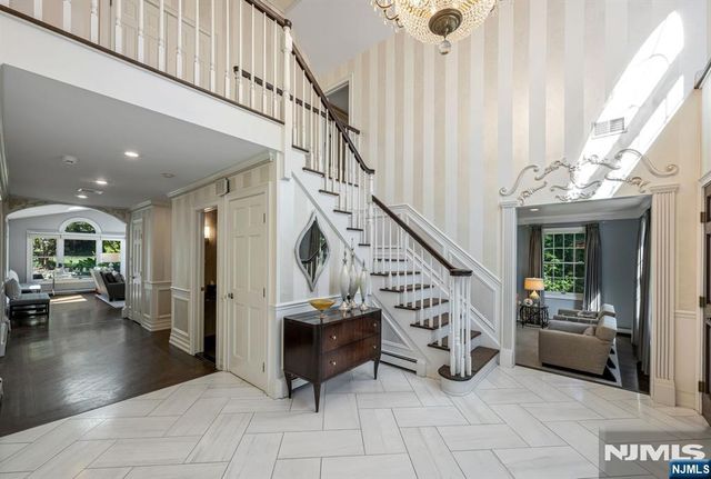402 Highland Avenue, Ridgewood, NJ 07450