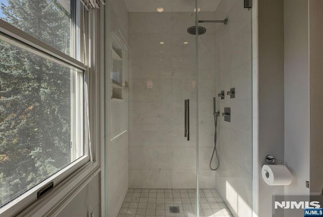 402 Highland Avenue, Ridgewood, NJ 07450