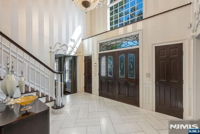 402 Highland Avenue, Ridgewood, NJ 07450