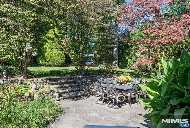 402 Highland Avenue, Ridgewood, NJ 07450