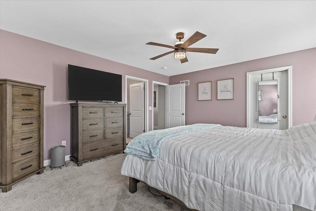 203 Linden LANE, Delavan, WI 53115