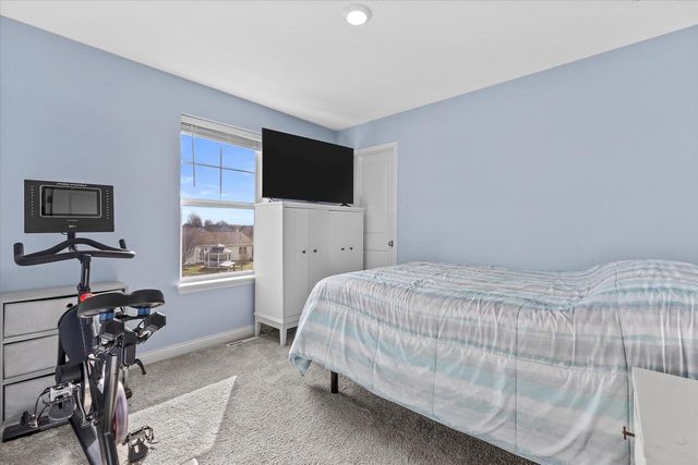 203 Linden LANE, Delavan, WI 53115