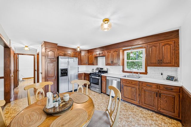1761 Washington St, East Bridgewater, MA 02333